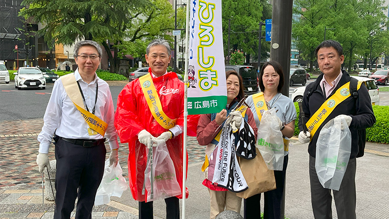 Japan: Sponsorship of Hiroshima Flower Festival and assistance with cleanup